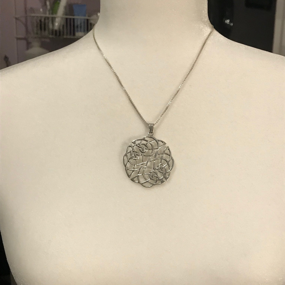 Celtic Sterling Silver pendant - Picture 6 of 6